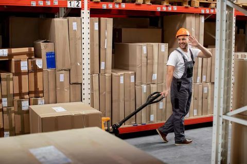 Discover Backroom Picking-Station Ergonomics: Tips, Technical Details, and Productivity Insights
